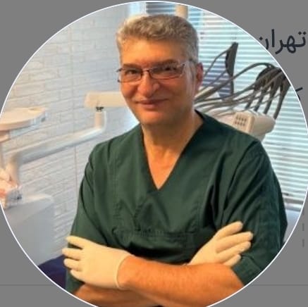 دکتر شاهرخ یزداننیا در طهران دنتال، دندانپزشکی طرف قرارداد با بیمه ملت در غرب تهران