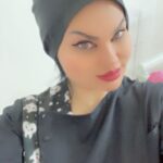 dr elham azari khojasteh